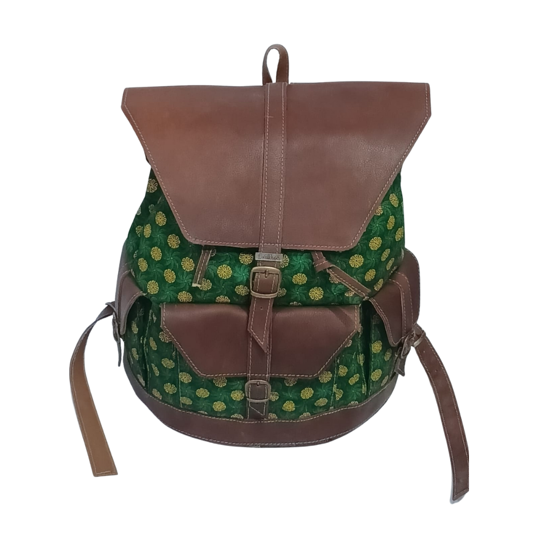 Shwe XL Leather Backpack Multi-pocket