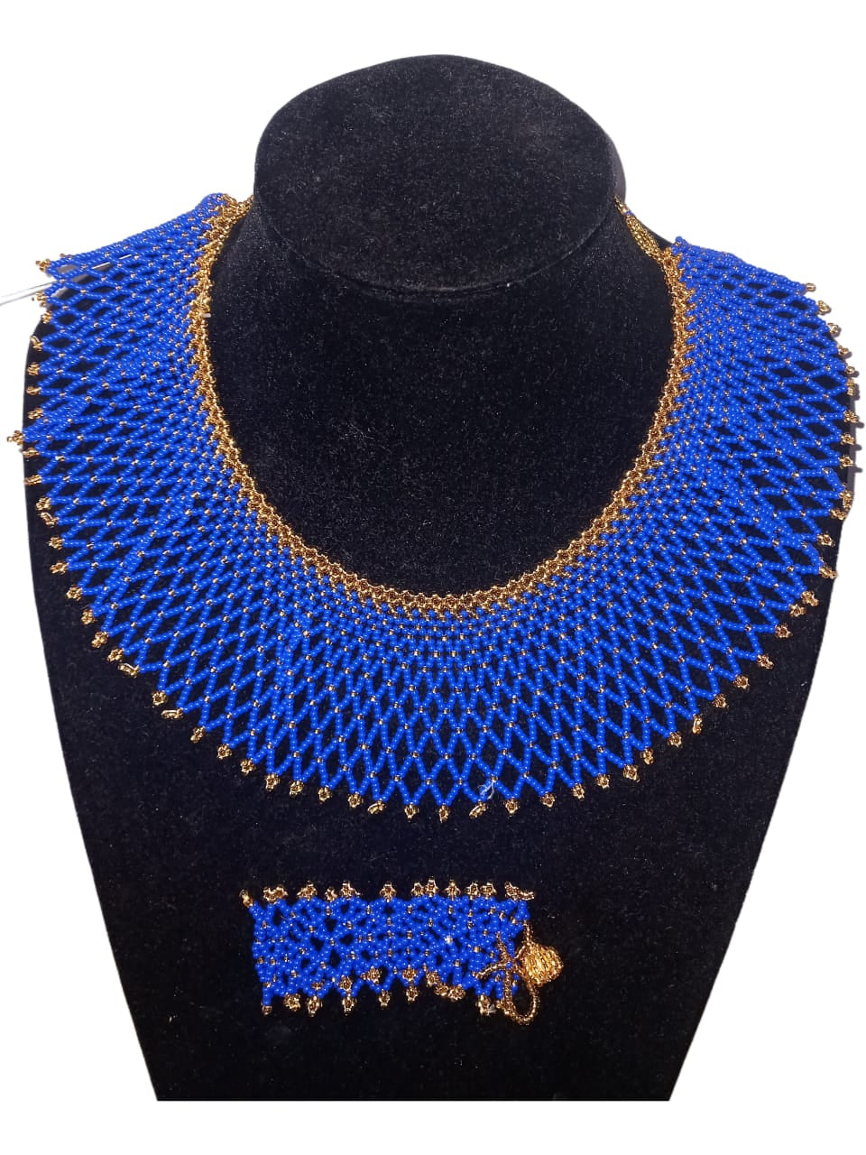 Fine Beads Necklace Set