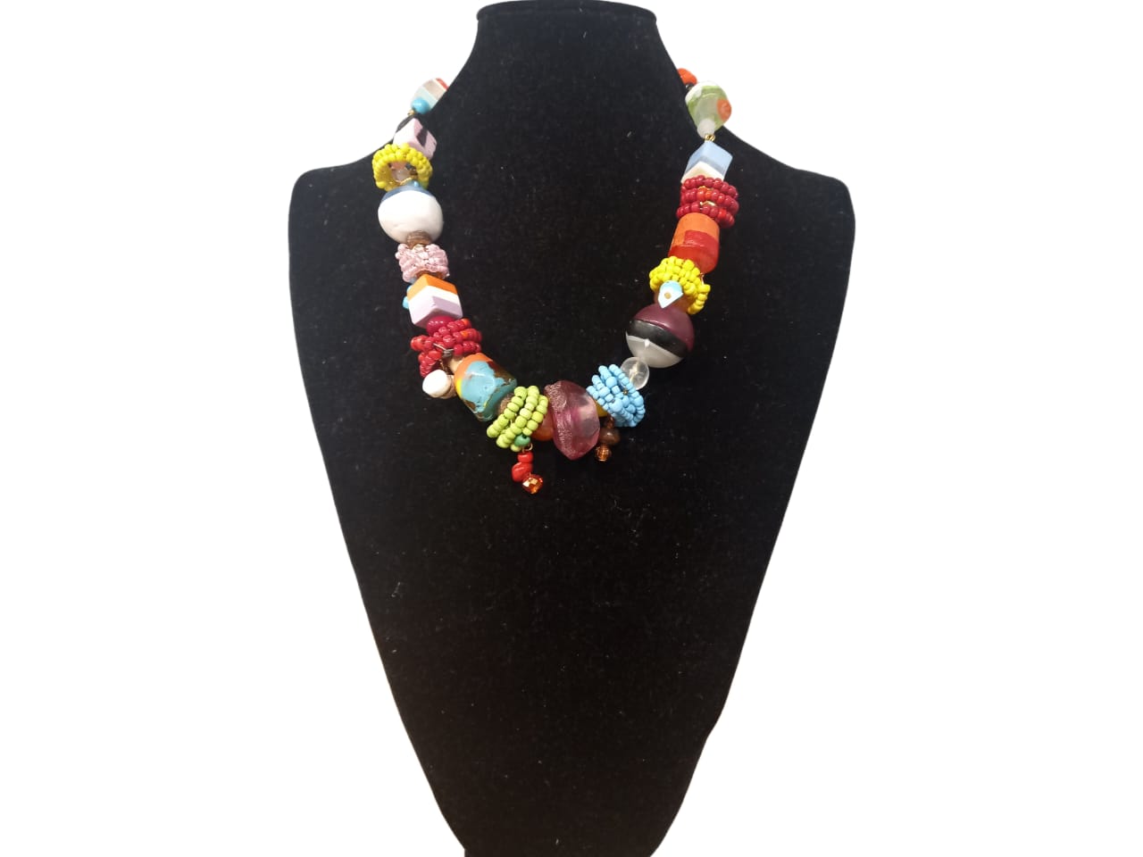 Mano Neckpiece