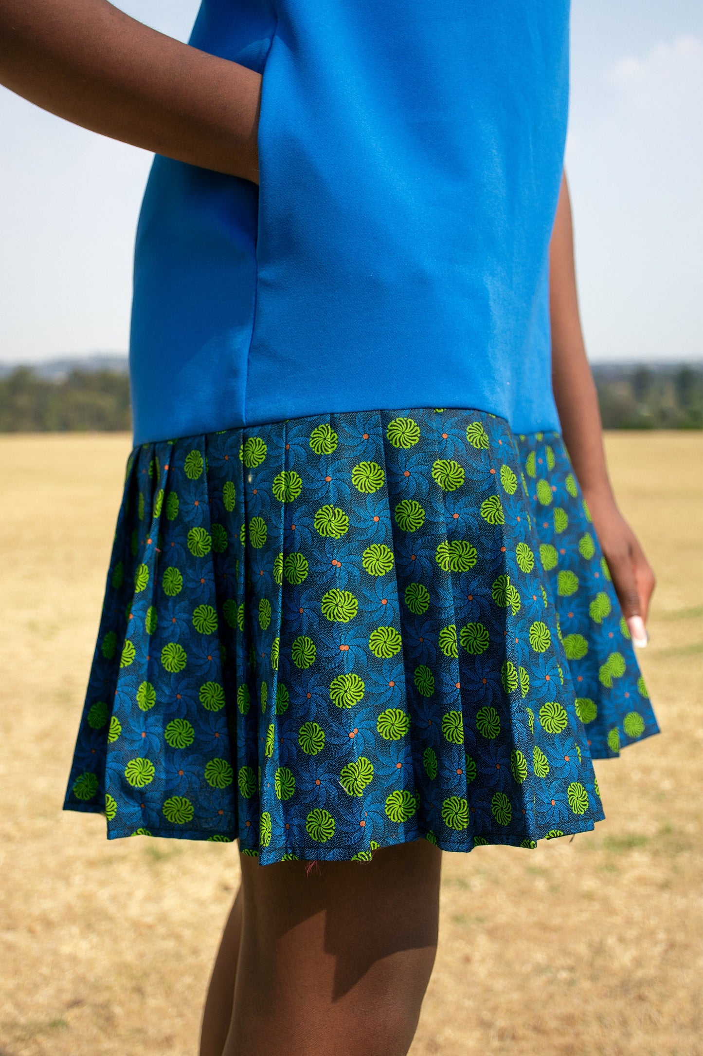 Golf pleated dress