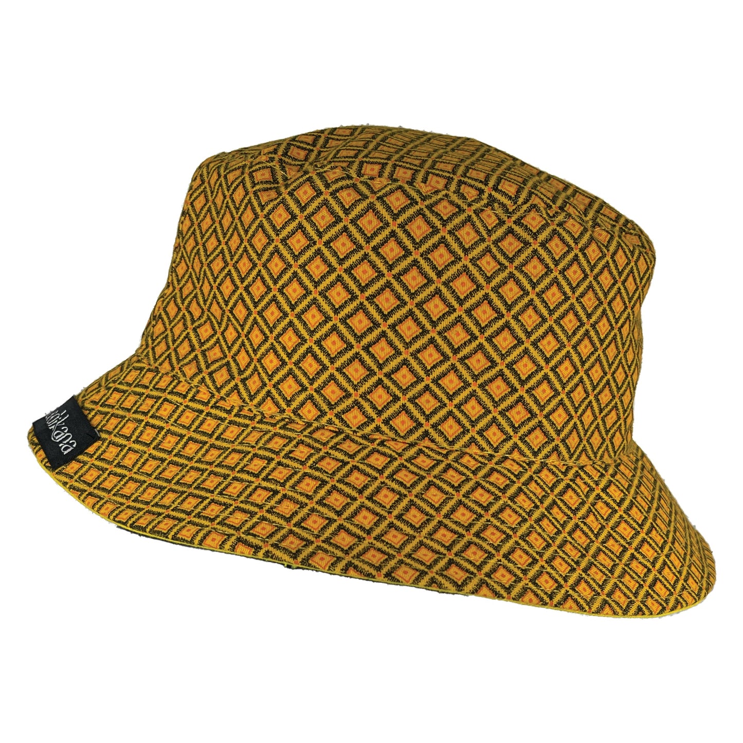 SHWESHWE BUCKET HAT