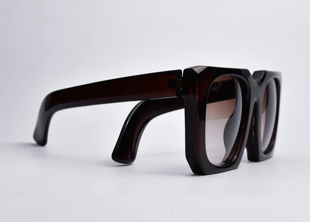ALUTA SHADES