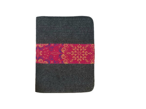 Shwe Eco-Felt Notebook Holder