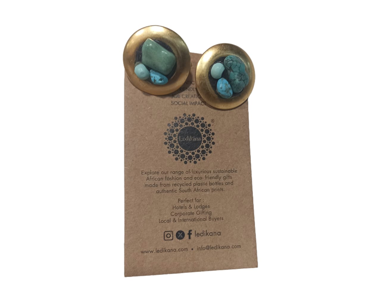 Mano Short Earrings