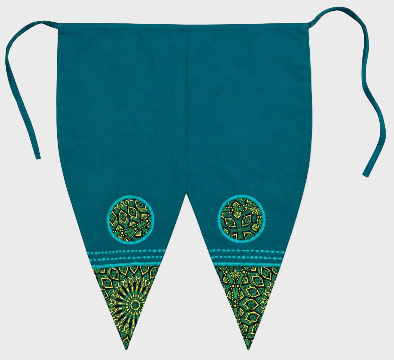 DT Nyebelese Inner Apron + Skirt