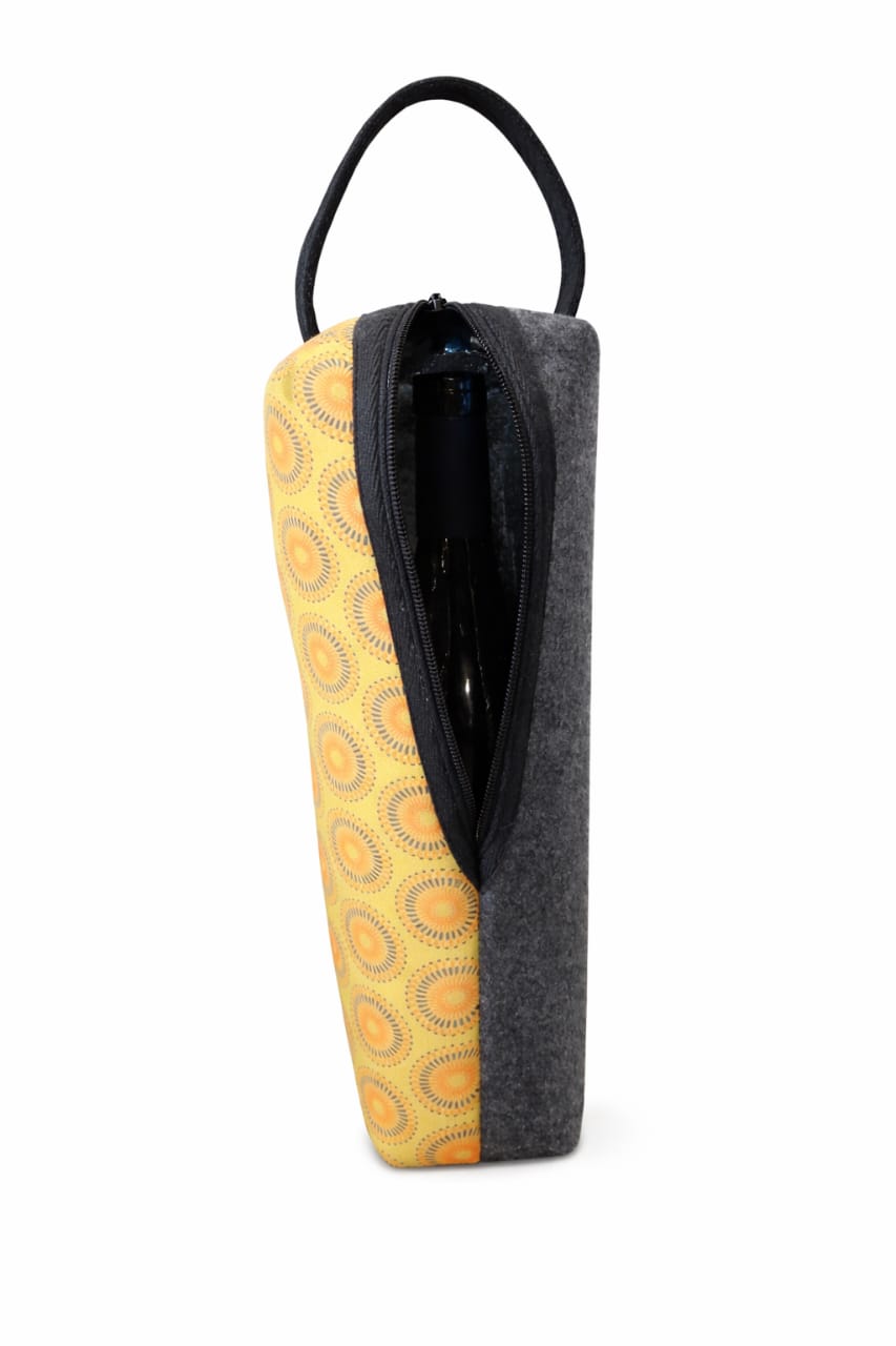 Shwe Eco-Felt Champagne Bag